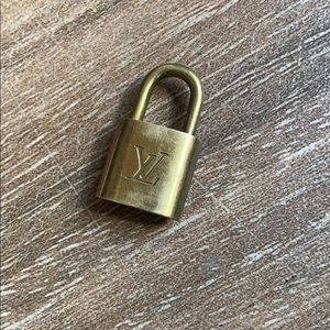 #310 100% guarantee authentic Louis Vuitton 🔒